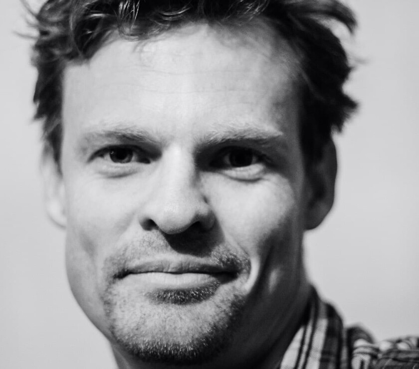 pexels-nathan-cowley-634021