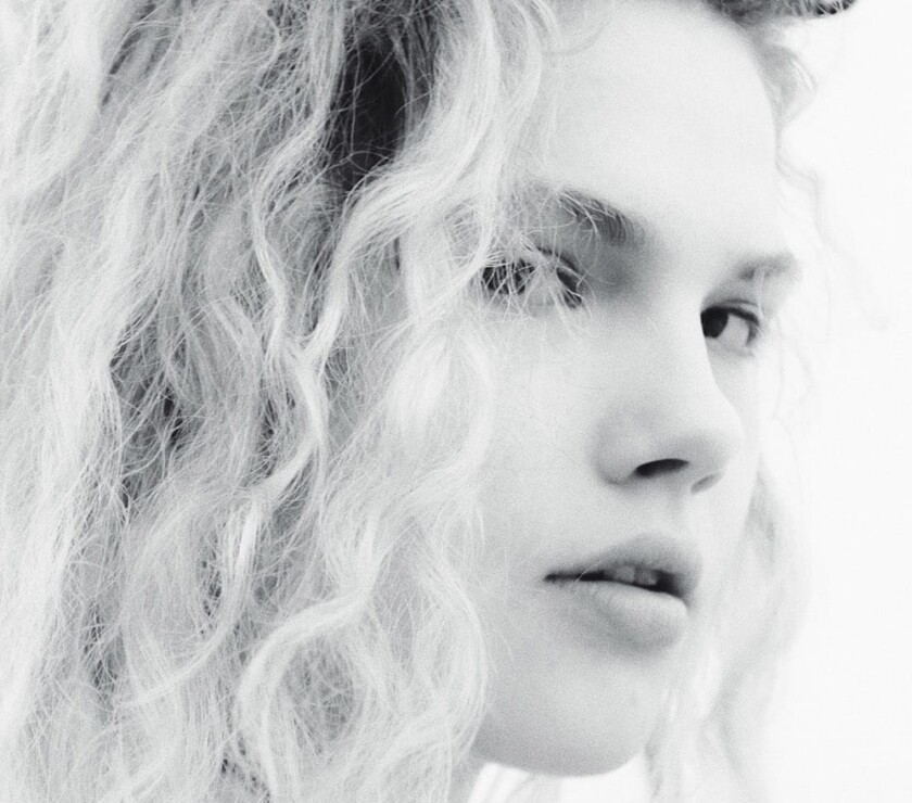 pexels-elena-rubtsova-15507531